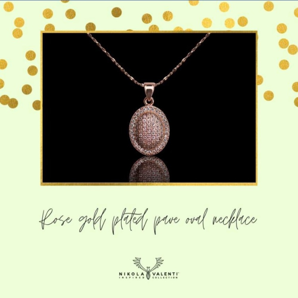 ROSE GOLD OVAL PAVE NECKLACE BNIB💎👑💋